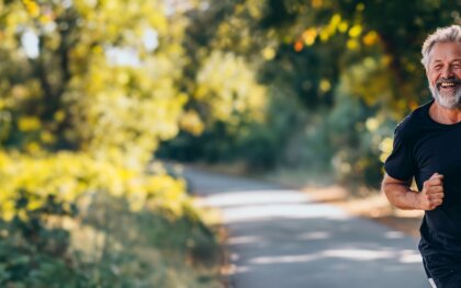 Ein Mann beim joggen